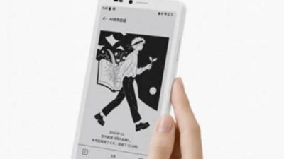 Hisense Luncurkan Ponsel E-Ink A10 Dengan Layar Warna Yang Bisa Dilepas-Pasang
