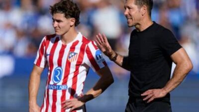 Pelatih Atletico Madrid Simeone Janjikan Pemulihan Julian Alvarez